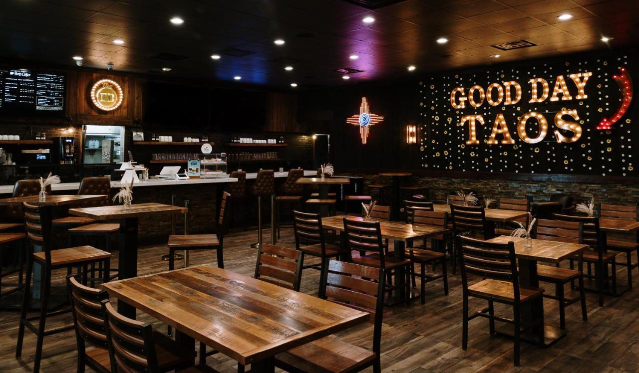 Taos Valley Lodge Екстериор снимка